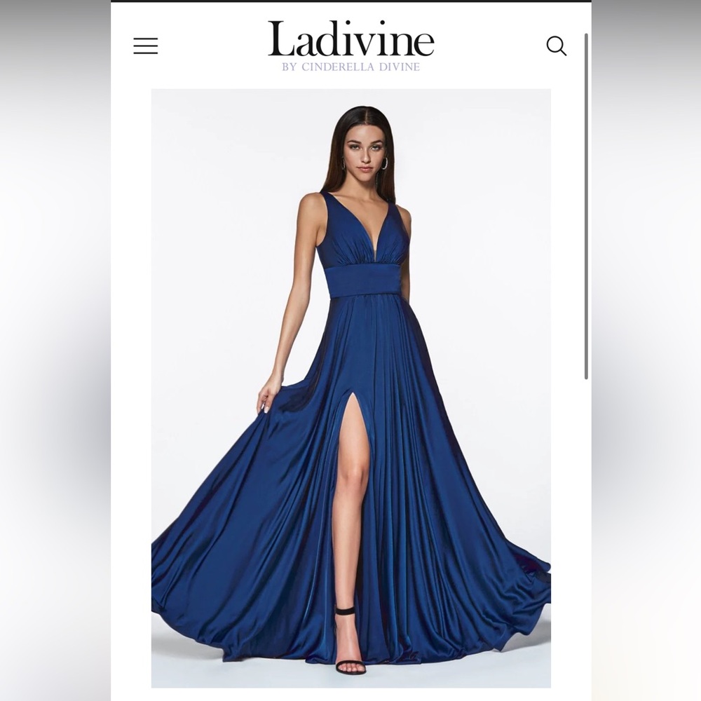 Ladivine Elegant Navy Maxi Dress